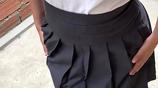 MEXICAN SCHOOLGIRL LOSES BET WITH HER CLASSMATE AND ENDS UP SUCKING HER AT SCHOOL