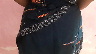 After Shopping for Navratri, Aunty Girl Left the Shadow Full Viral Mms XXX Video Hindi Voice