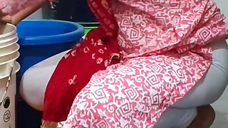 Bhabhi Fucked While Washing Clothes in the Bathroom Risky Outdoor