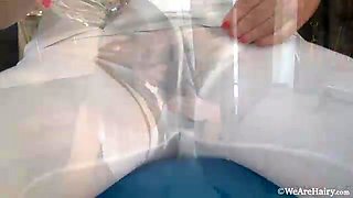 Kelly Lima masturbates on her carpet after yoga - WeAreHairy