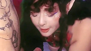 The Macabreink Demon Fucks a Sexy Elf and Squirts on Her Face.