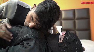 Muslim MILF's Interracial Passion with Hindu Heat