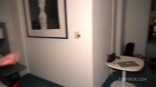 Dos hermanastras muy cachondas comparten dos bbc