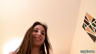 Flexible girlfriend Cute Bum likes jumping on a pretty massive boner