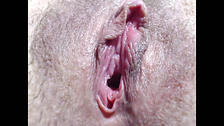 Awesome pussy coltrol, HD ball play