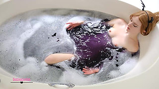 Magic Masturbation Bath