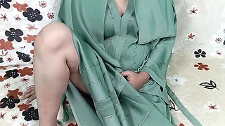 Muslim Hijabi Bhabhi Fucked Hard - Desi Amateur Sex Video with Sumahomesex