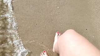 Nice Feet on the Beach