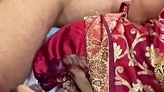 Ex Girlfriend Fucked in Oyo After Her Marriage Cheating Hindi Sex Video