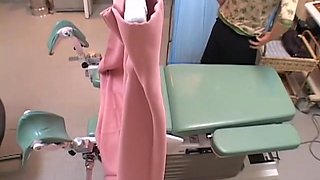 Virgin twat gets fingered by me at the gynecological clinic