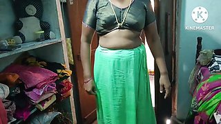 Telugu aunty soing bobs and pucy and fingaring in frent of har hasbend