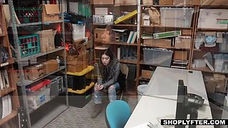Clever cutie offering her enormous arse for a b. screw