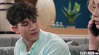 Raunchy girlfriend wants to try ass fucking sex