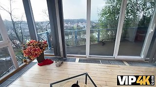 Janitor wants hot labia