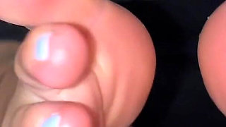 Sweaty Foot Worship JOI by Ivys Feet