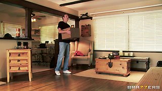 Unpack My Pussy With Charley Chase, Mark Wood - Brazzers