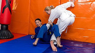 Teen (18+) smut with witching Katy Zachry and Elloise Arti from Young Lesbian Lovers