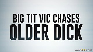 Exciting  SlimThick Vic hot sex video