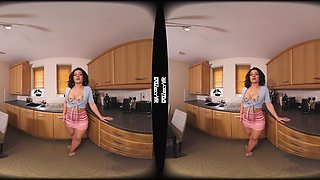 Your Special Tease featuring Chelsea Essex - ZexyVR
