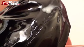 The new slave&acute;s initiation - FunMovies