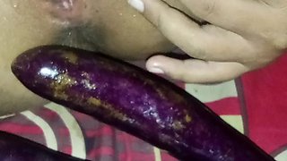 Amateur Wife of Eggplant Insertion