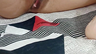 First Time Squirt Orgasm Cum My Beautiful Wife