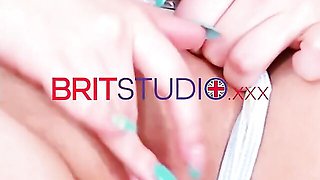 Lady's squirt video by Brit Studio