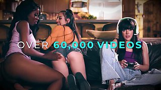 LEZ BE BAD - Horny Mischievous Maid Gal Ritchie Wants Busty Femdom MILF Kenzie Taylor s Attention: Porn