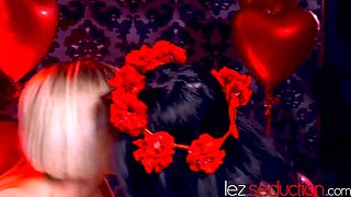 Nice teenage Jessie Saint and Judy Jolie sensualy ravage and squeal