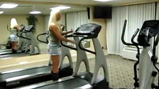 Alexander Boomba Bangs Kimberlee's Mature Pussy