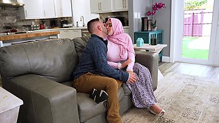 Big ass Arab woman feels it all the way in for surreal pleasures