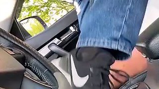 American Amateur Picks Up Asian Streetwalker for Car Sex