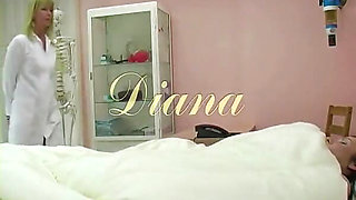 Diana Paddling 2103