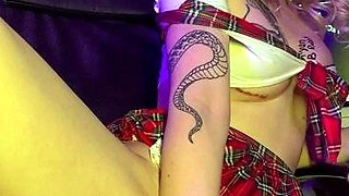 Amateur brunette ariana marie solo toying