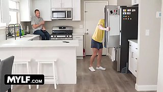 Kinky sonnie free uses his busty stepmother Crystal Clark to cure his aching testicles - freeuse milf