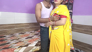 Desi beautiful Bhabhi calls the neighbor's brother-in-law to her bedroom and fucks him.