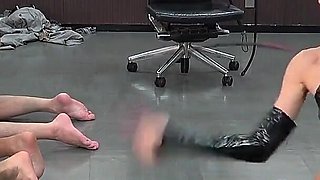The Number of Times Endure the Female Boss's Whipping Is Employees Bonus