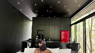 Izzy Swallows - Fuck Me In The Glass House