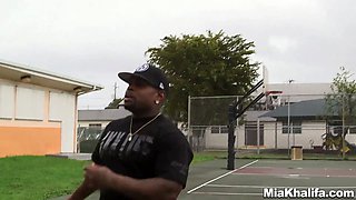 Mia Khalifa's epic Big Black Cock threeway (mk13769)