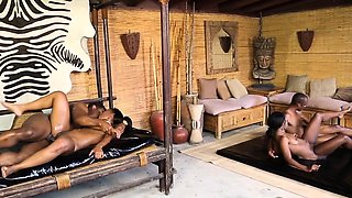 African masseuses grinding and fucking