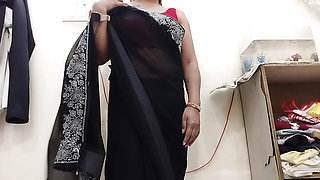 Desi Mona Show Boobs and nipple in black Sari