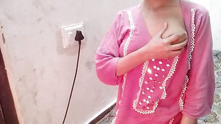 Village girl ko paise dekar jabar dasti pela