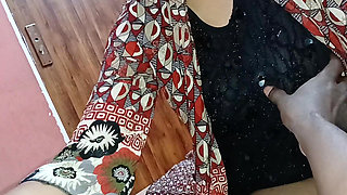 HOT STEPSISTER HELP WITH HANDJOB WHILE MASTURBATE