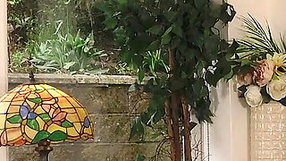 Tall British MILF Aurora Goes on Blind Date with a Young Guy