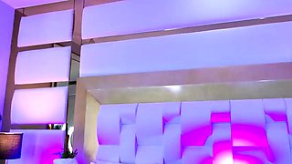 Piss fetish WAM gal solo toys