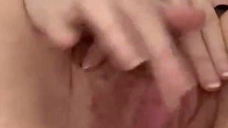 Close up Mature Pussy Fingering