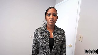 Amoral cutie exciting porn video