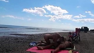 Amateur Outdoor Brunette Masturbates