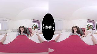 The Walking Head Starring Rebecca Volpetti - Cosplay Blowjob