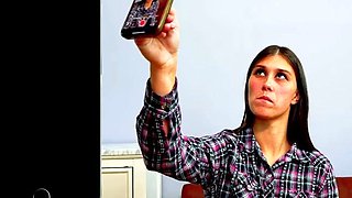 BrandNewAmateurs - Leia - The Hairy Puss Leia Takes It Like
